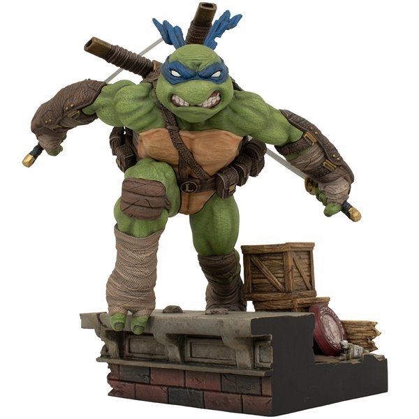 Szobor Teenage Mutant Ninja Turtle: Leonardo 23 cm