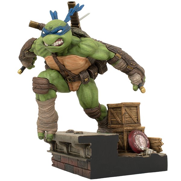 Szobor Teenage Mutant Ninja Turtle: Leonardo 23 cm